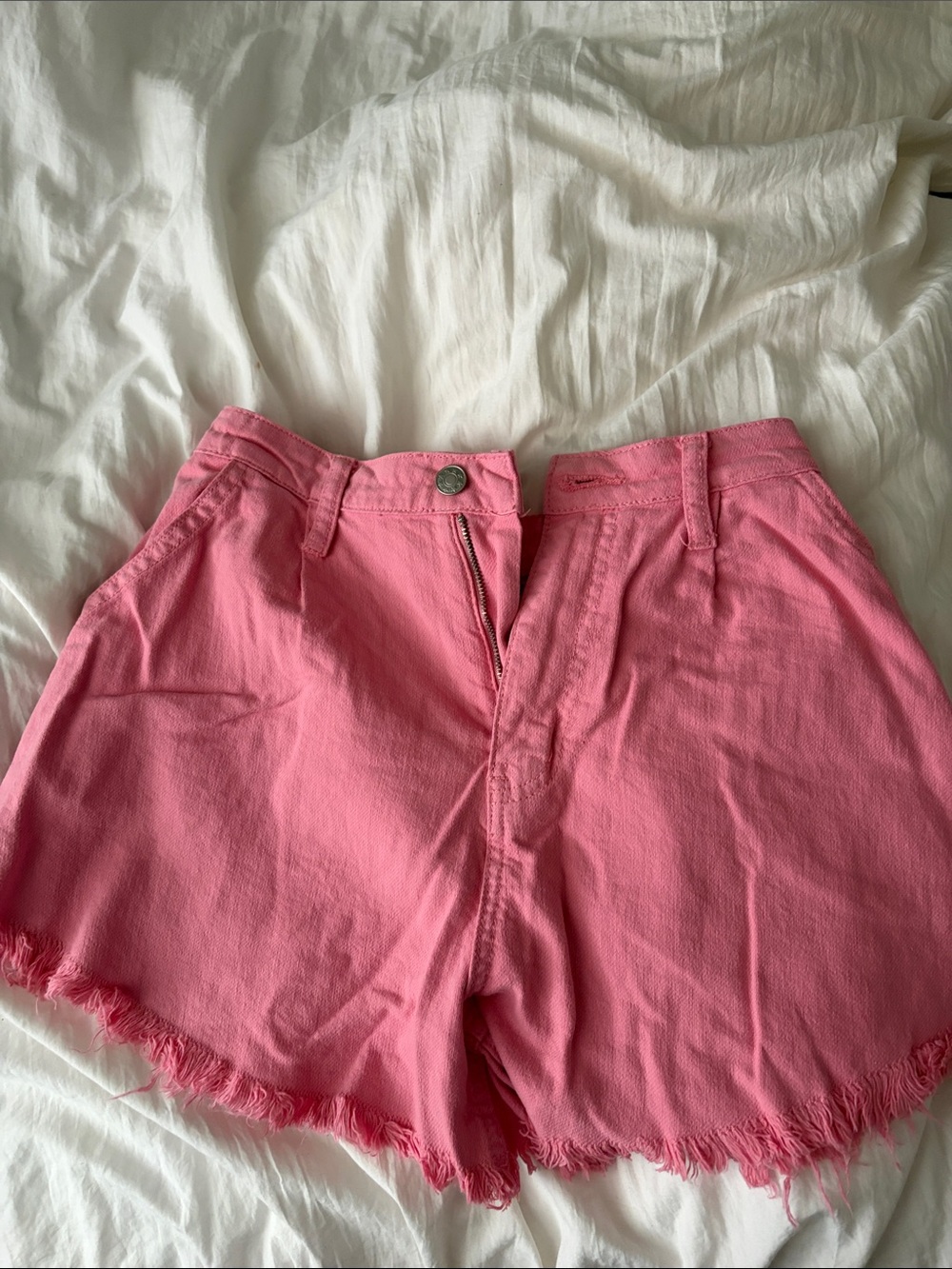 Mustard Seed Pink High-Rise Frayed Hem Jean Shorts